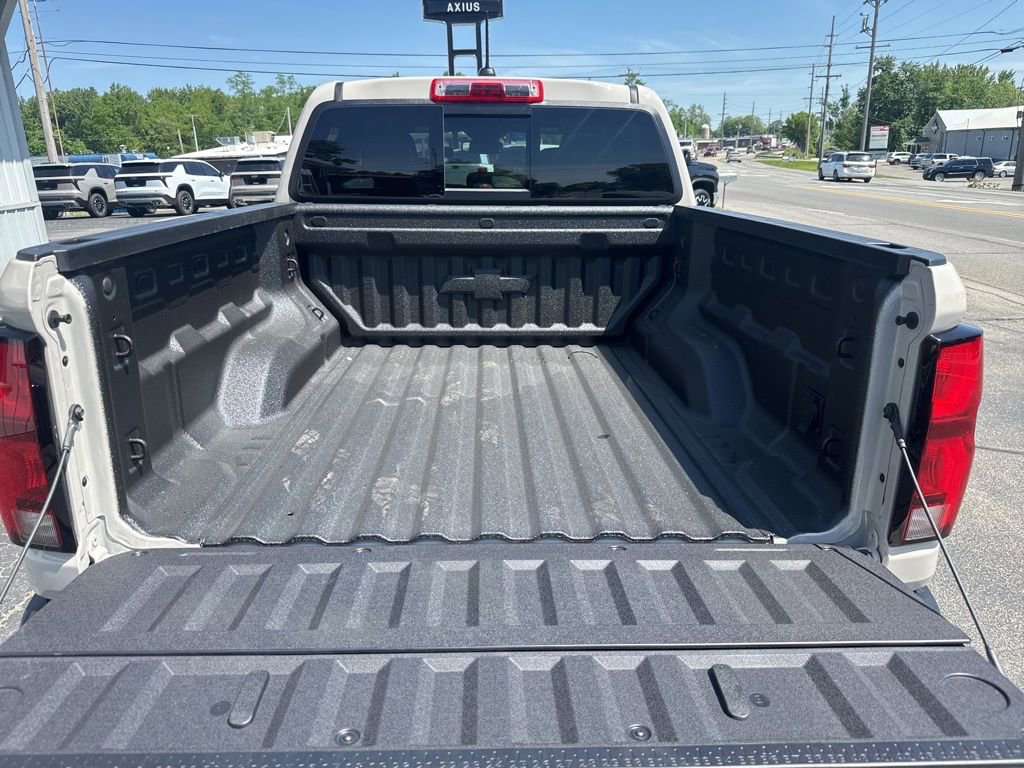 New 2026 Chevrolet Colorado ZR2 AWD/4WD image 17