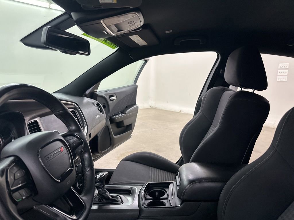 Used 2019 Dodge Charger R/T w/ Blacktop Package RWD image 35