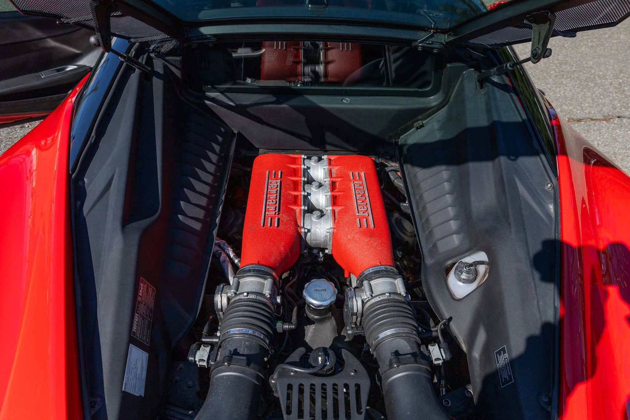 Used 2010 Ferrari 458 Italia Coupe image 25