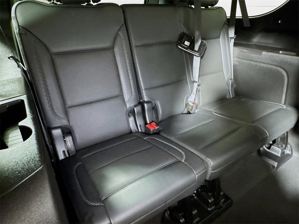 Used 2023 GMC Yukon XL Denali image 28