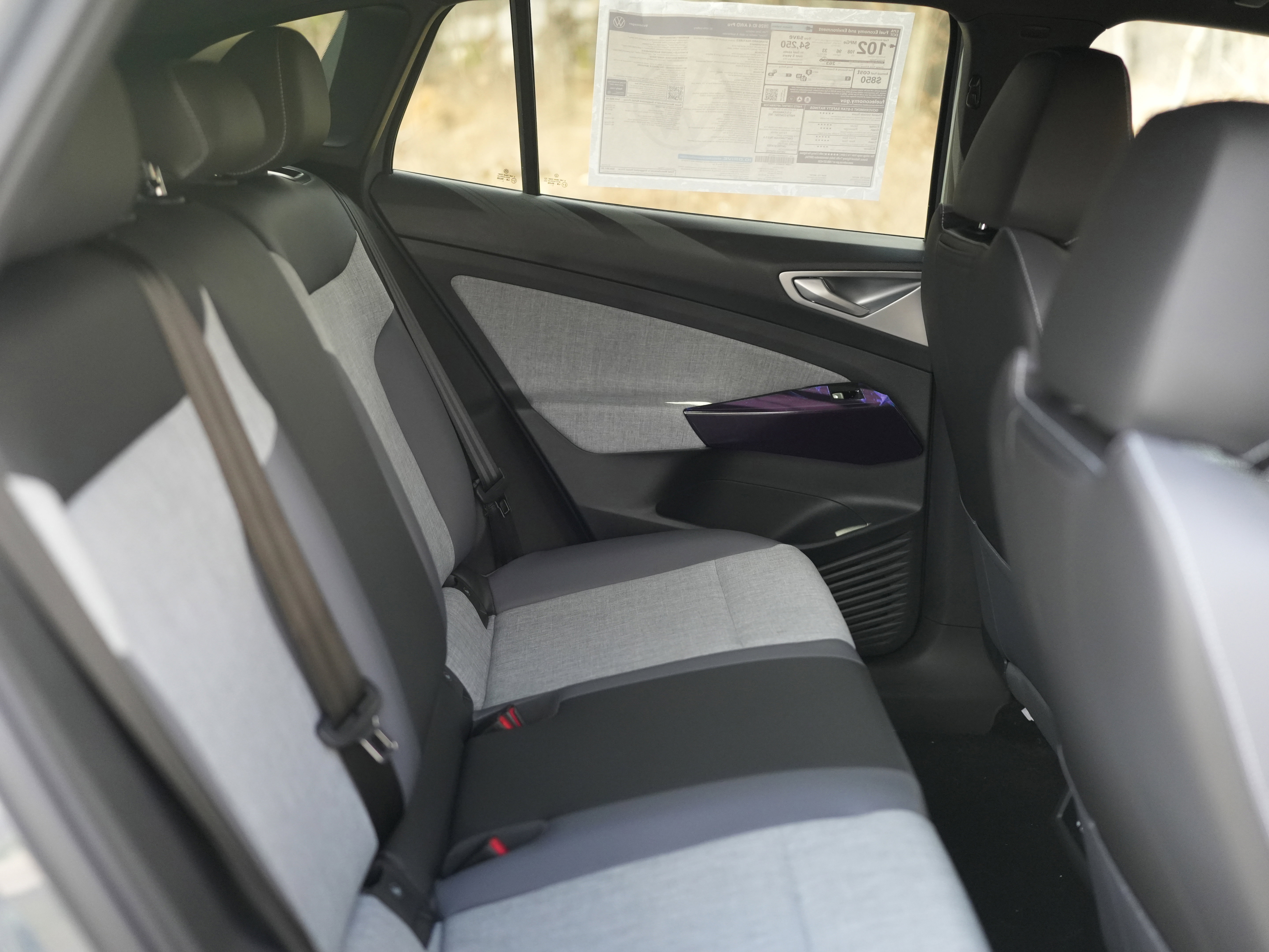 New 2026 Volkswagen ID.4 Pro image 24