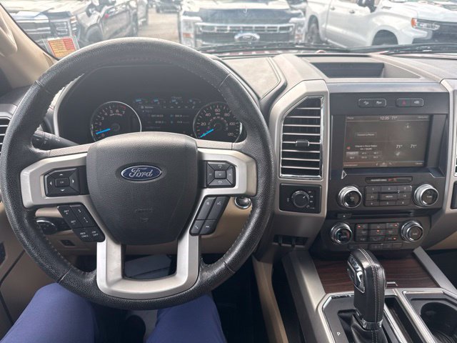 Used 2015 Ford F150 Lariat w/ Equipment Group 502A Luxury AWD/4WD image 11