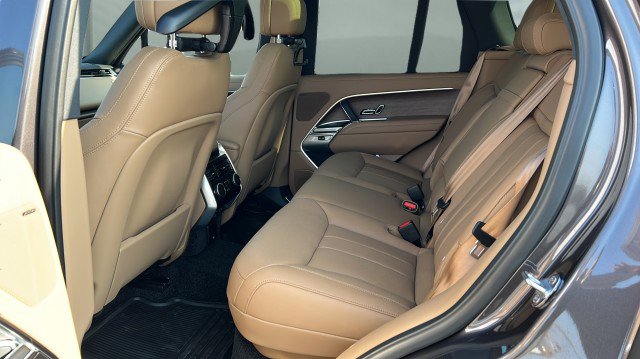 New 2026 Land Rover Range Rover SE image 21