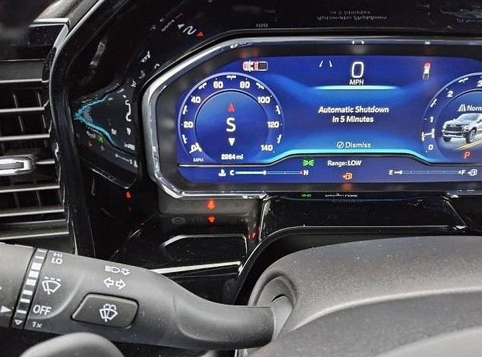 Used 2025 Chevrolet Silverado 1500 ZR2 image 10