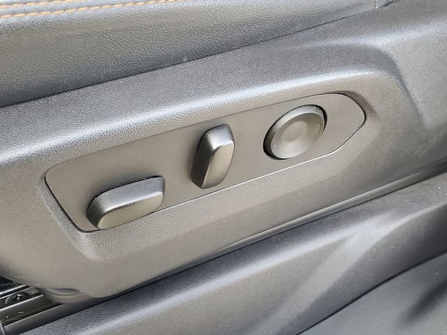 Used 2024 GMC Sierra 1500 AT4 w/ Technology Package image 19