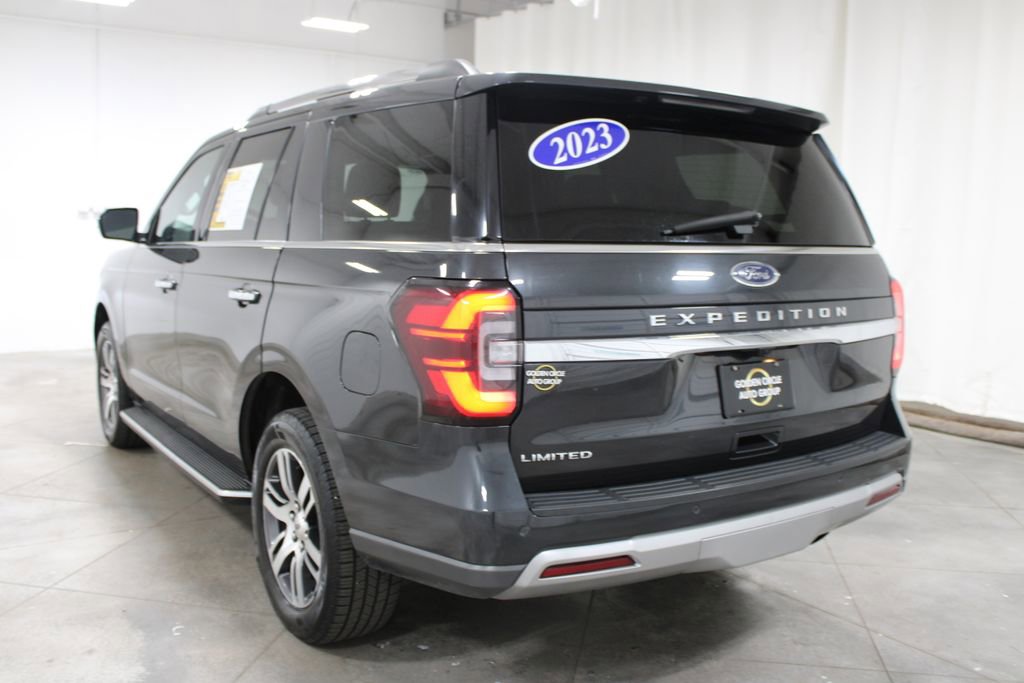 Used 2023 Ford Expedition Limited AWD/4WD image 7