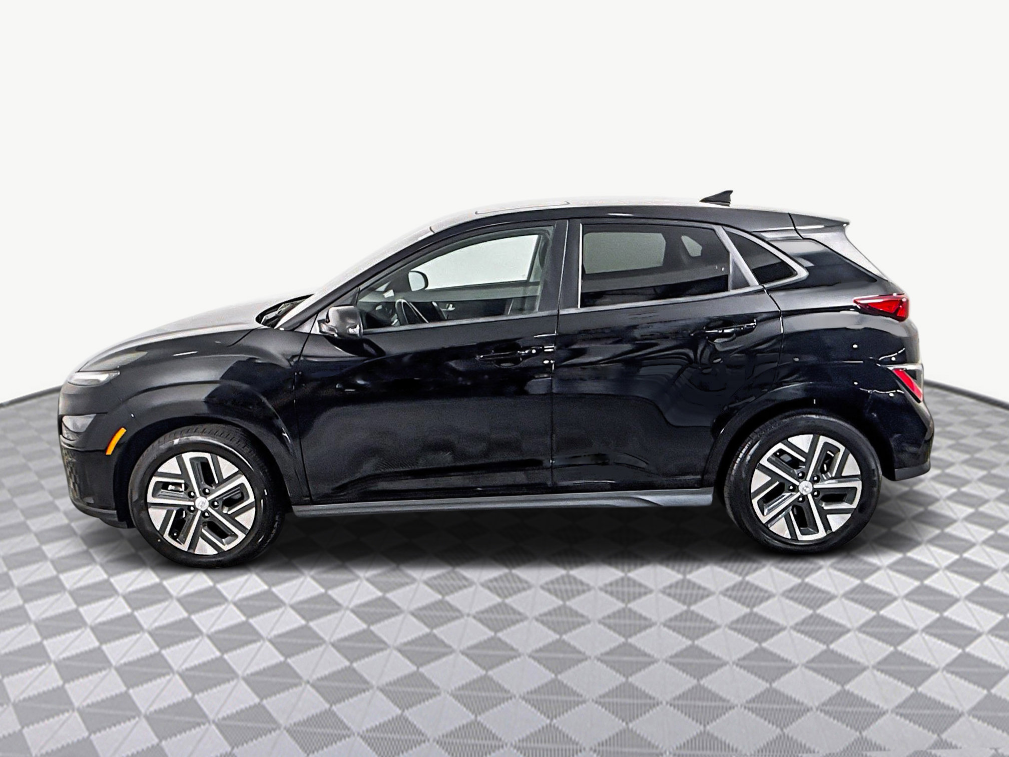Used 2023 Hyundai Kona SEL image 6