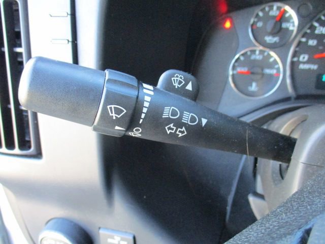 Used 2024 Chevrolet Express 2500 w/ Driver Convenience Package RWD image 16