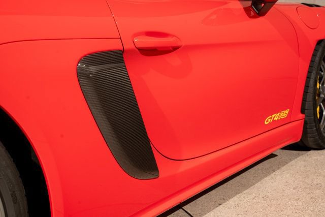 Used 2024 Porsche 718 Cayman GT4 RS RWD image 29