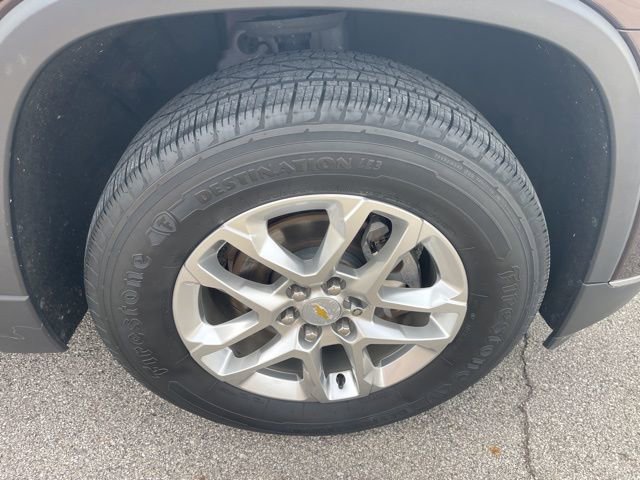 Used 2020 Chevrolet Traverse LT FWD image 30