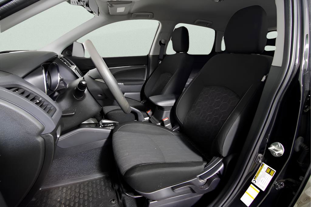 Used 2022 Mitsubishi Outlander Sport ES image 15