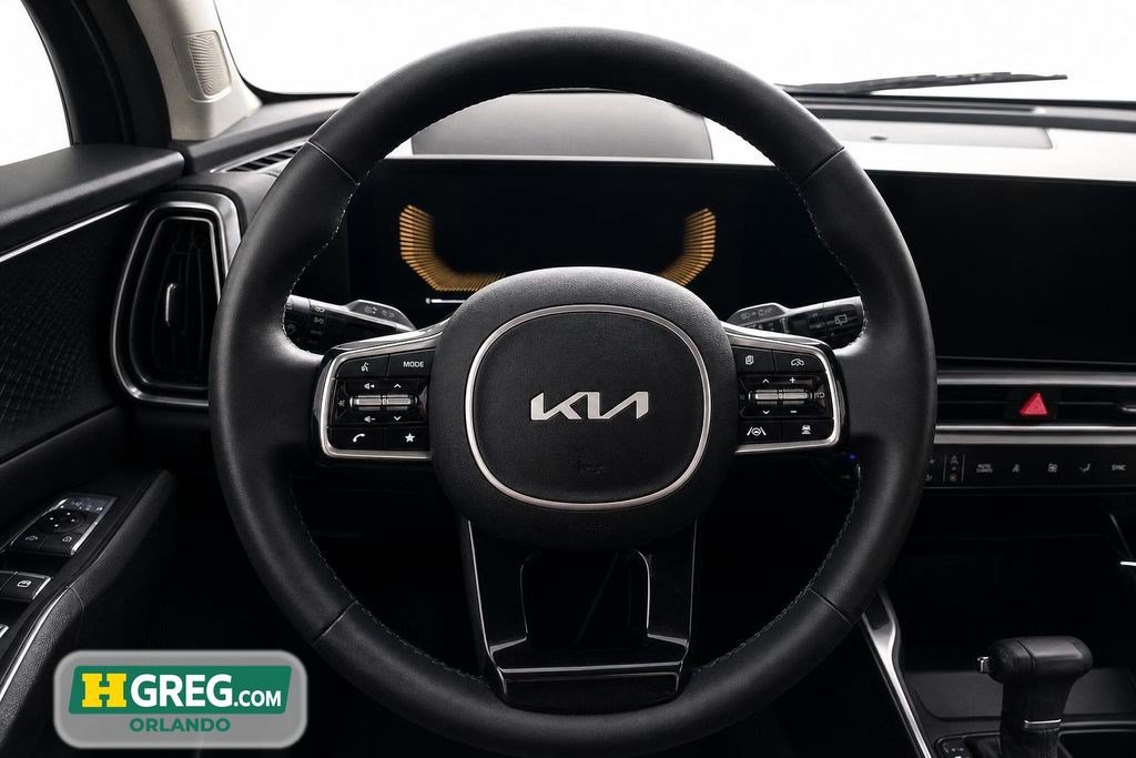 Used 2024 Kia Sorento X-Line EX AWD/4WD image 11