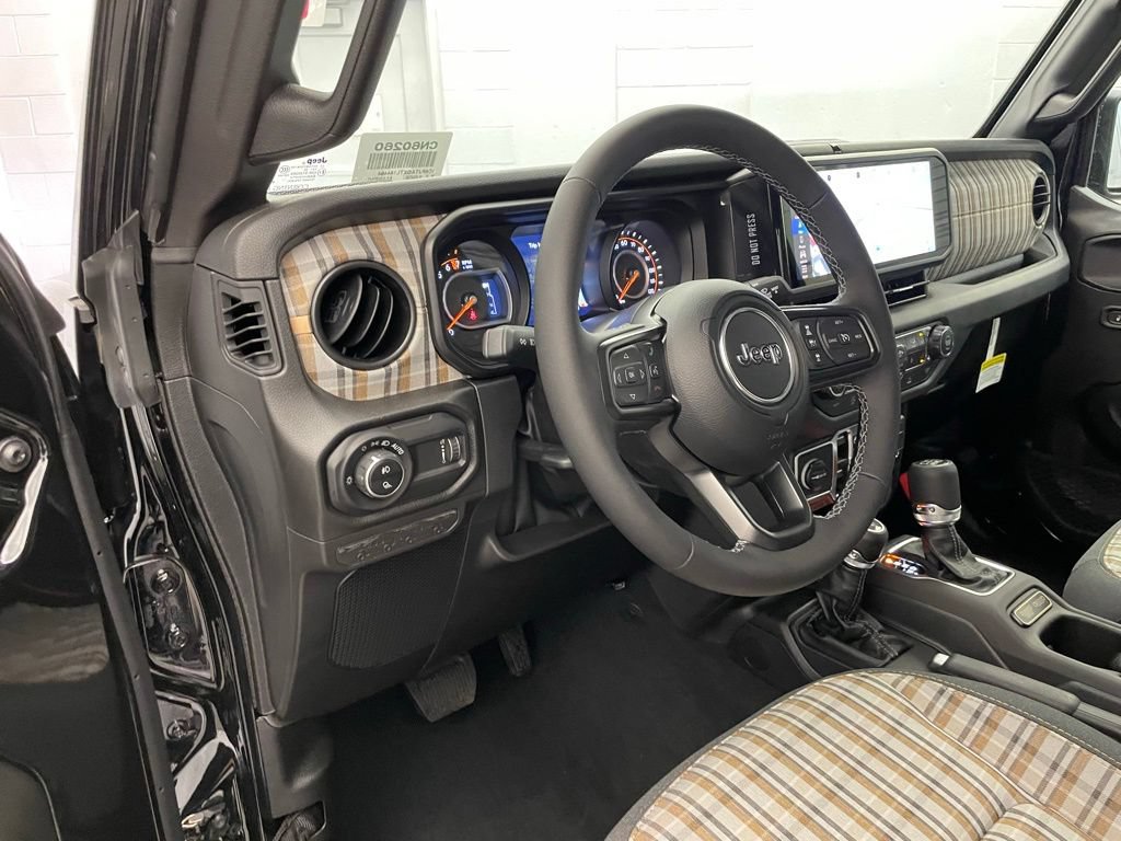 New 2026 Jeep Gladiator Mojave AWD/4WD image 14
