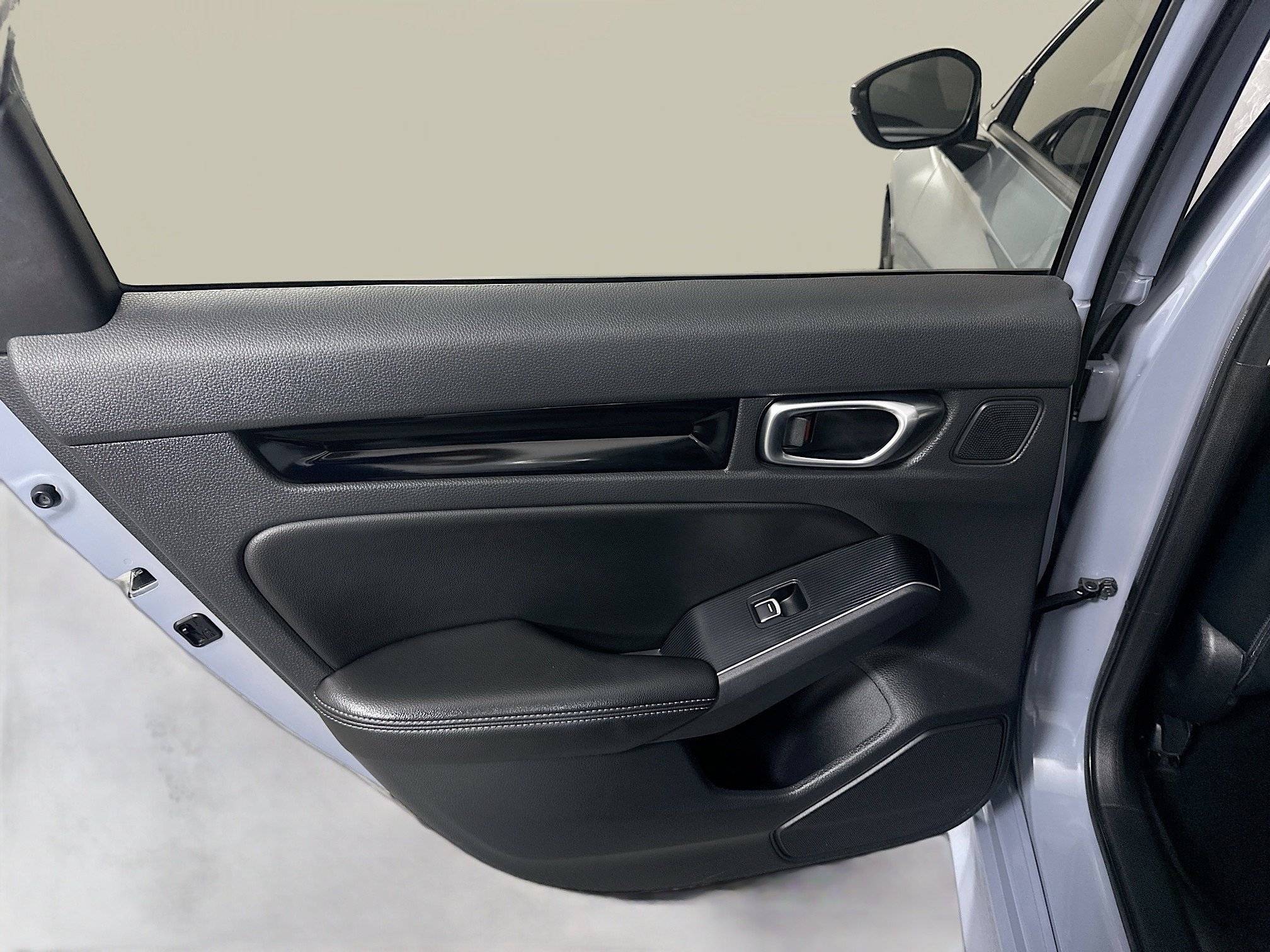Certified 2022 Honda Civic Touring image 24
