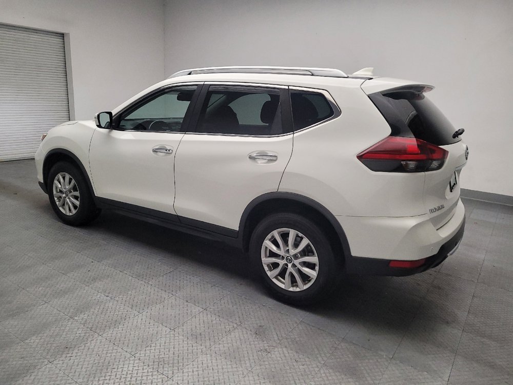 Used 2020 Nissan Rogue SV AWD/4WD image 3