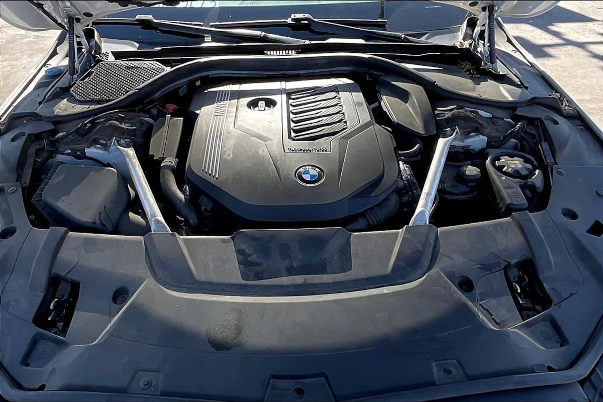 Used 2021 BMW 740i RWD image 10