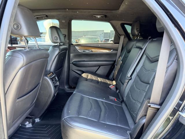Used 2017 Cadillac XT5 Platinum AWD/4WD image 13
