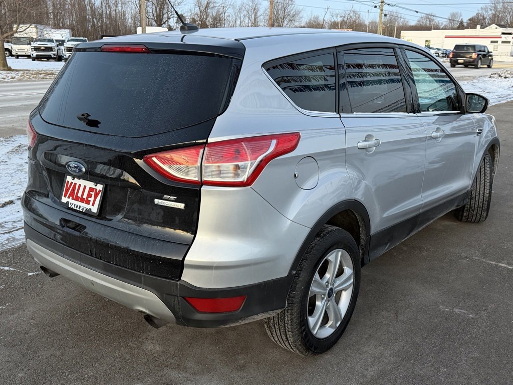 Used 2015 Ford Escape SE image 6
