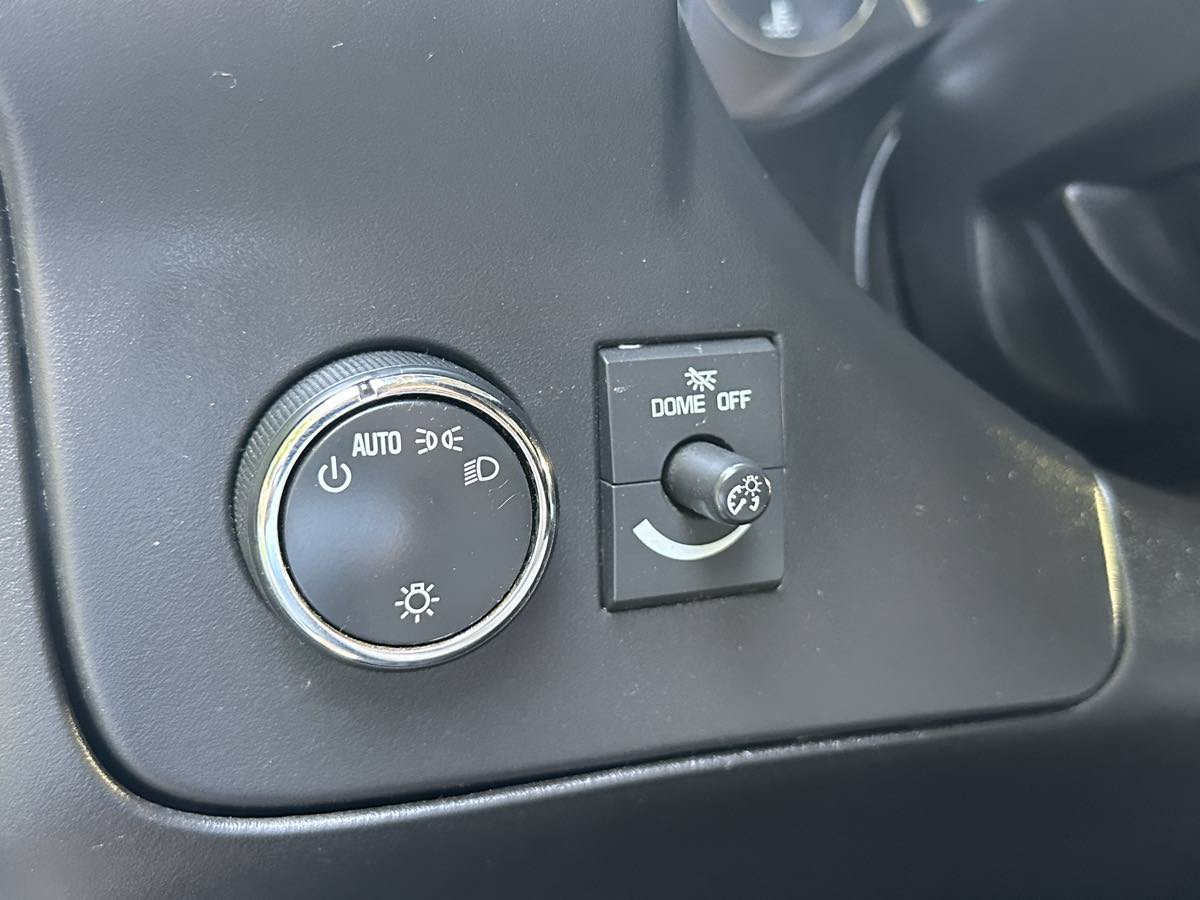 Used 2018 Chevrolet Express 3500 LT w/ LT Preferred Equipment Group RWD image 14