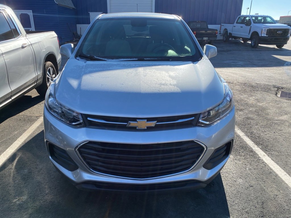 Used 2020 Chevrolet Trax LS w/ Tint and Cruise Package image 2
