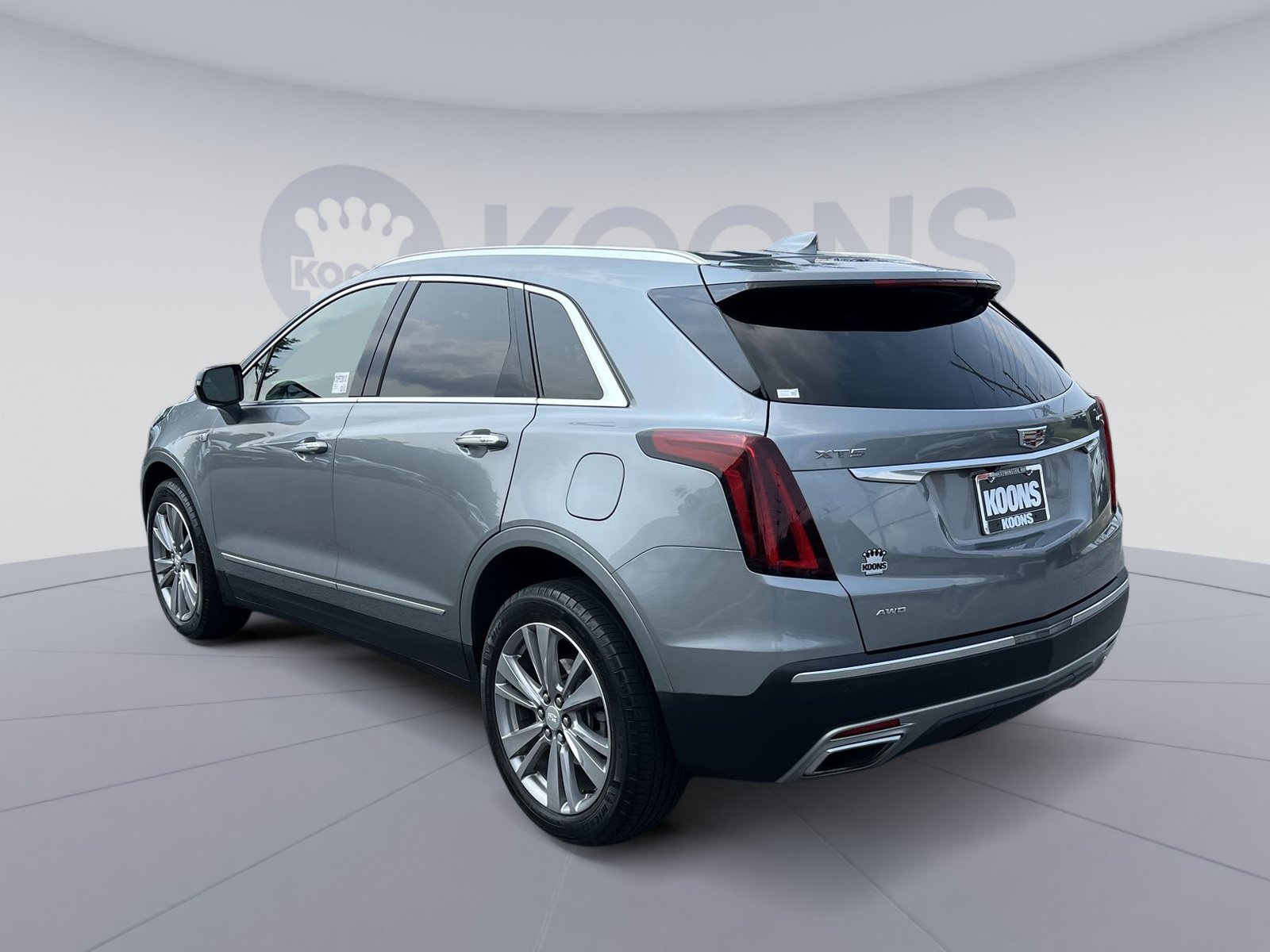 Used 2023 Cadillac XT5 Premium Luxury AWD/4WD image 4