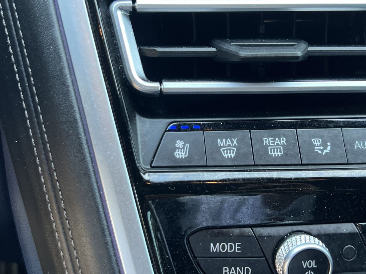 Used 2023 BMW M850i Gran Coupe xDrive AWD/4WD image 18