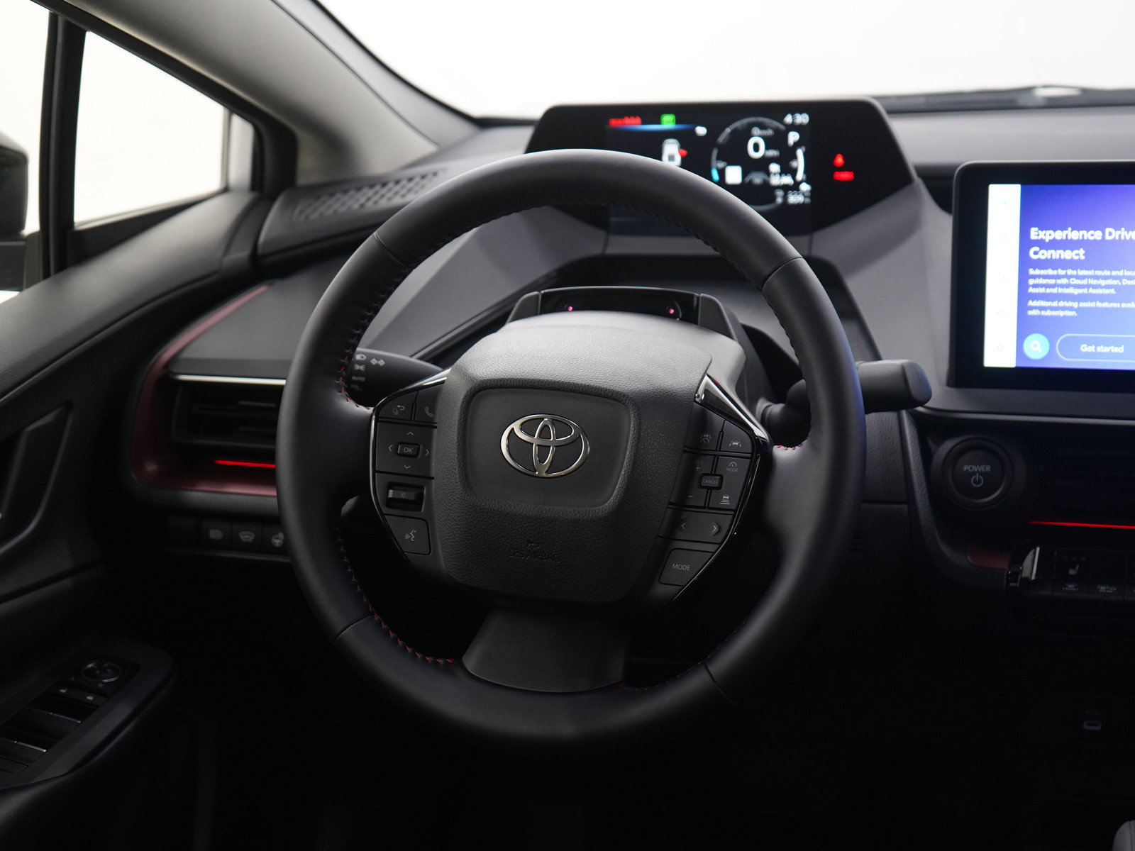 Used 2025 Toyota Prius Plug-In Hybrid image 14