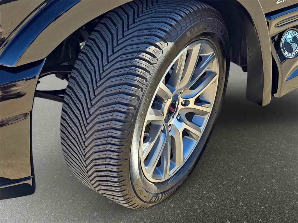 New 2025 GMC Savana 2500 Extended w/ Driver Convenience Package image 30