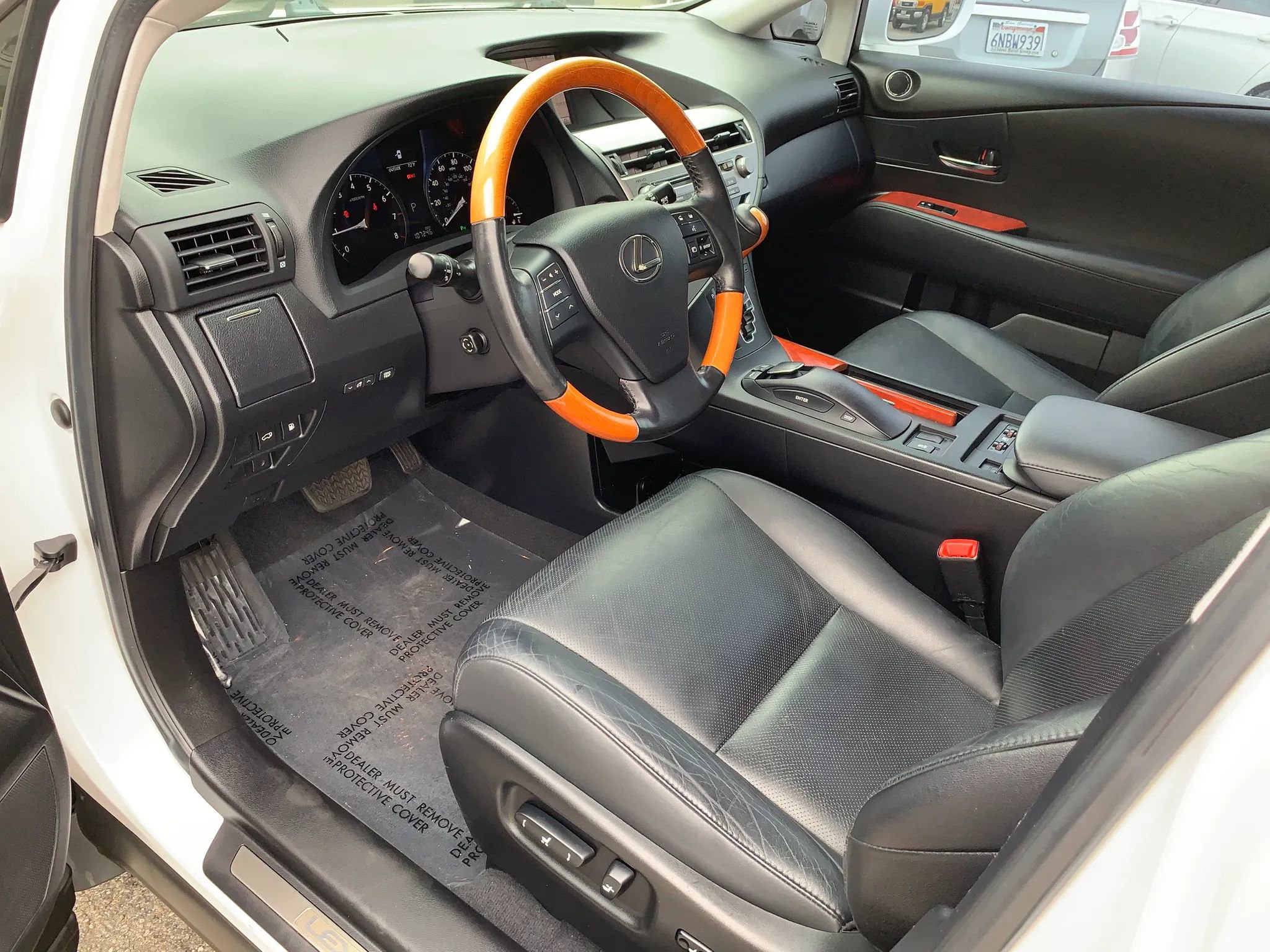 Used 2012 Lexus RX 350 FWD w/ Premium Pkg image 25