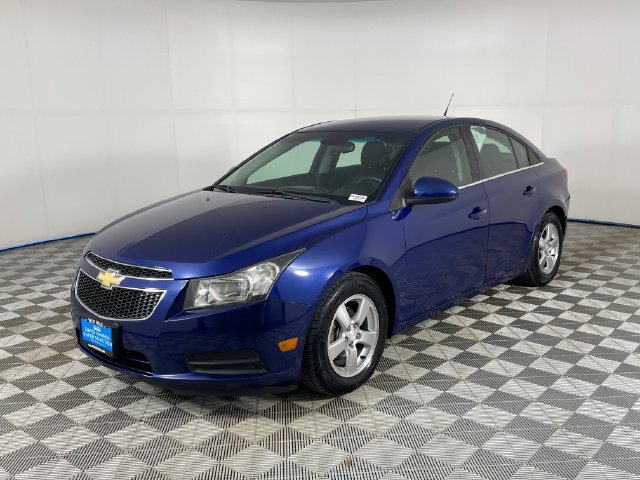 Used 2012 Chevrolet Cruze LT FWD image 1