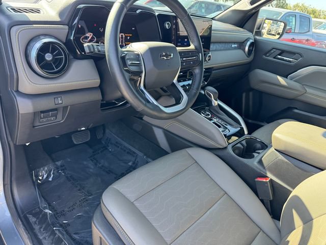 Certified 2025 Chevrolet Colorado ZR2 w/ Technology Package AWD/4WD image 16