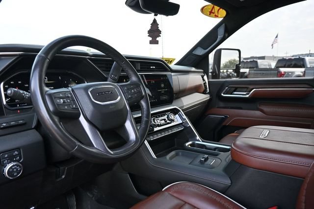 Used 2024 GMC Sierra 2500 Denali Ultimate AWD/4WD image 22