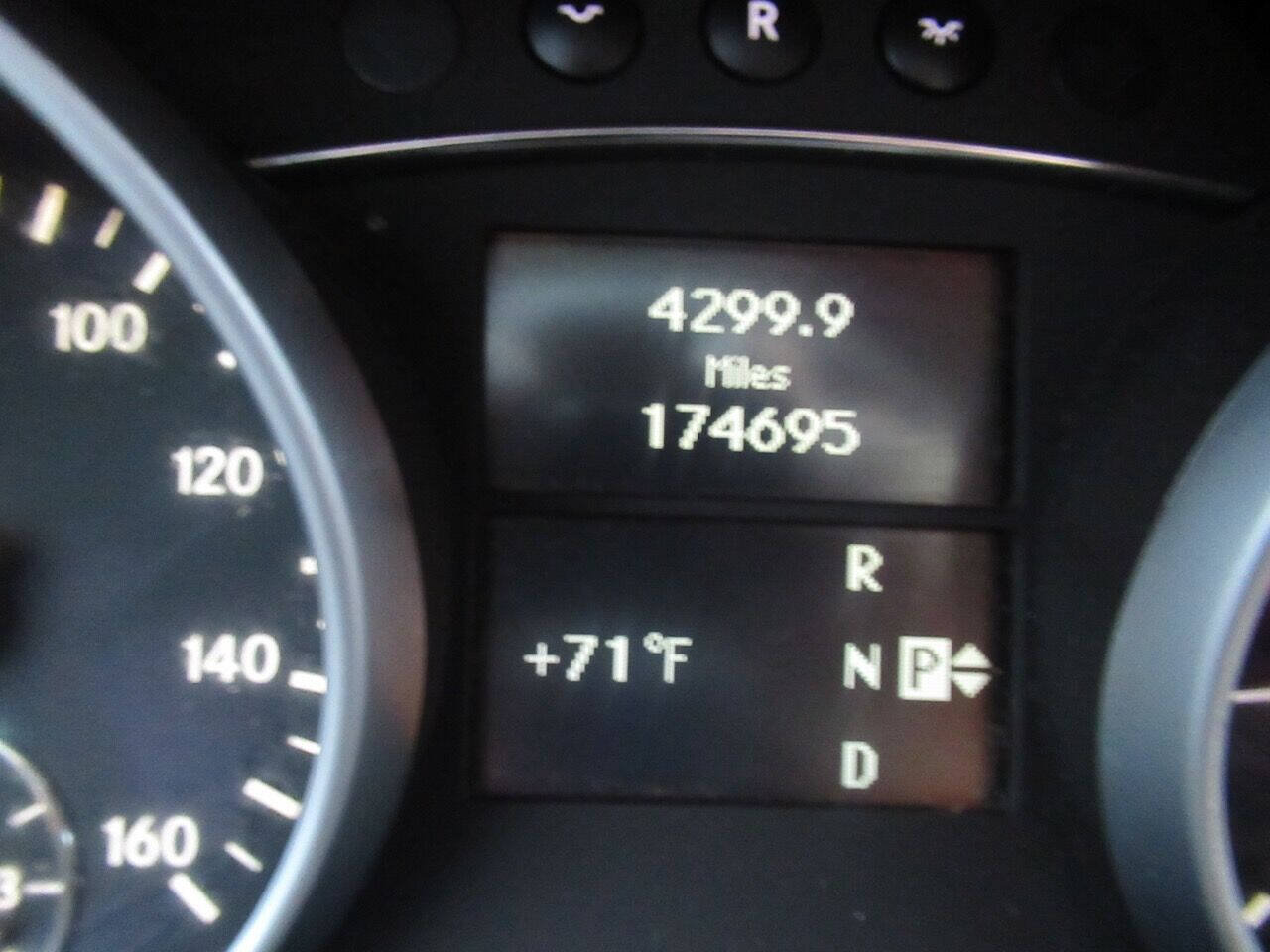 Used 2008 Mercedes-Benz GL 320 CDI 4MATIC image 15