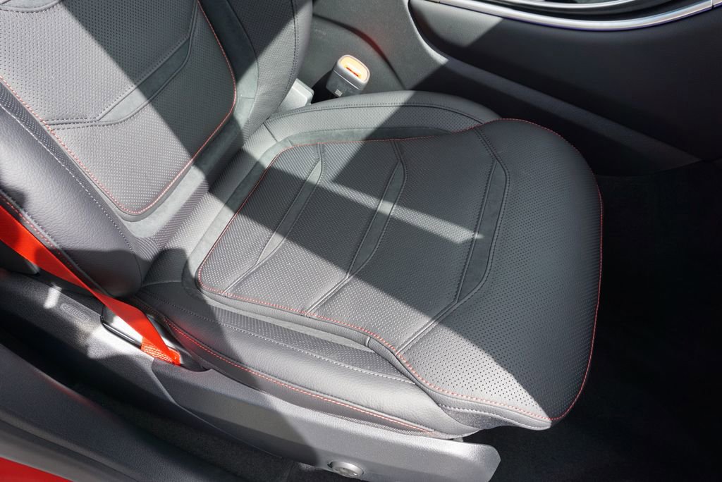 New 2026 Mercedes-Benz GLC 43 AMG 4MATIC Coupe image 75