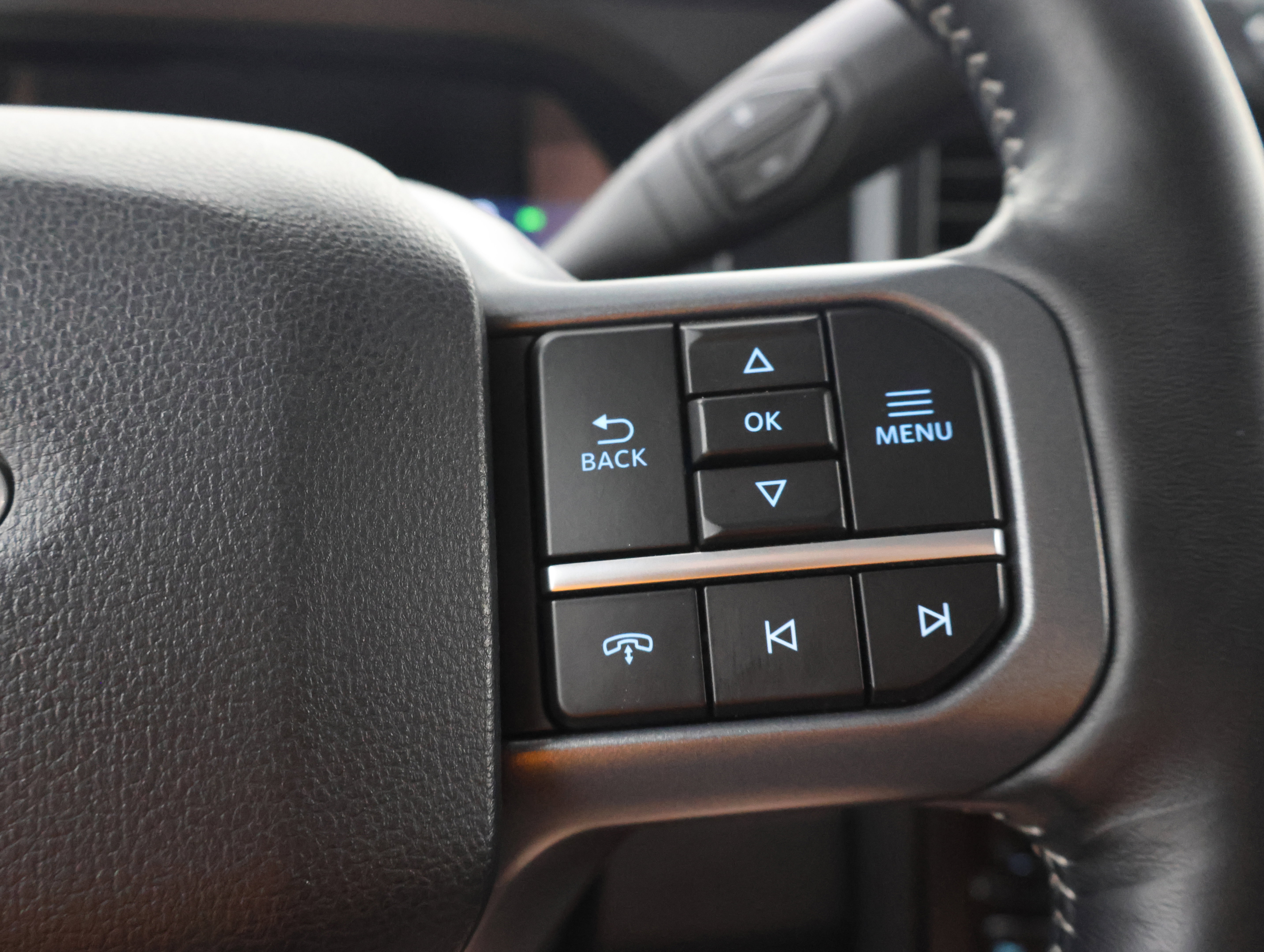 Used 2024 Ford F350 Lariat w/ Sport Appearance Package AWD/4WD image 14