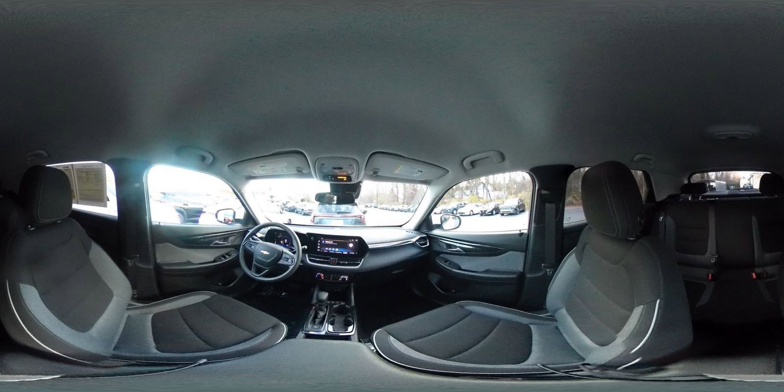 Used 2025 Chevrolet TrailBlazer LT image 36