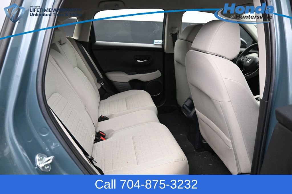 Used 2024 Honda HR-V LX image 12