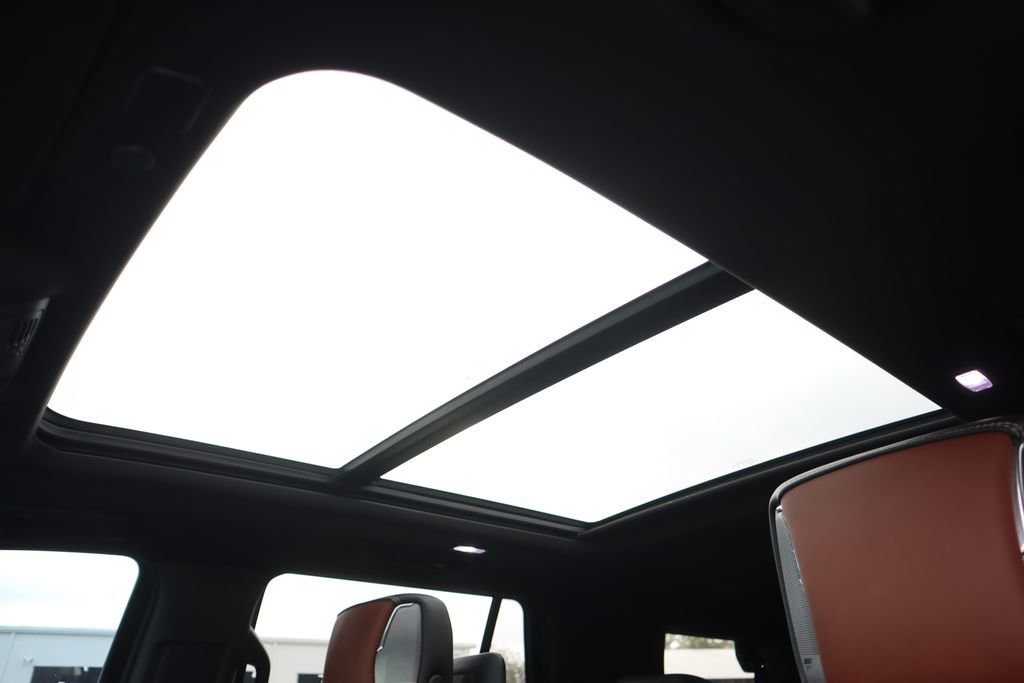 Certified 2023 GMC Yukon Denali Ultimate w/ LPO, Floor Liner Package image 24