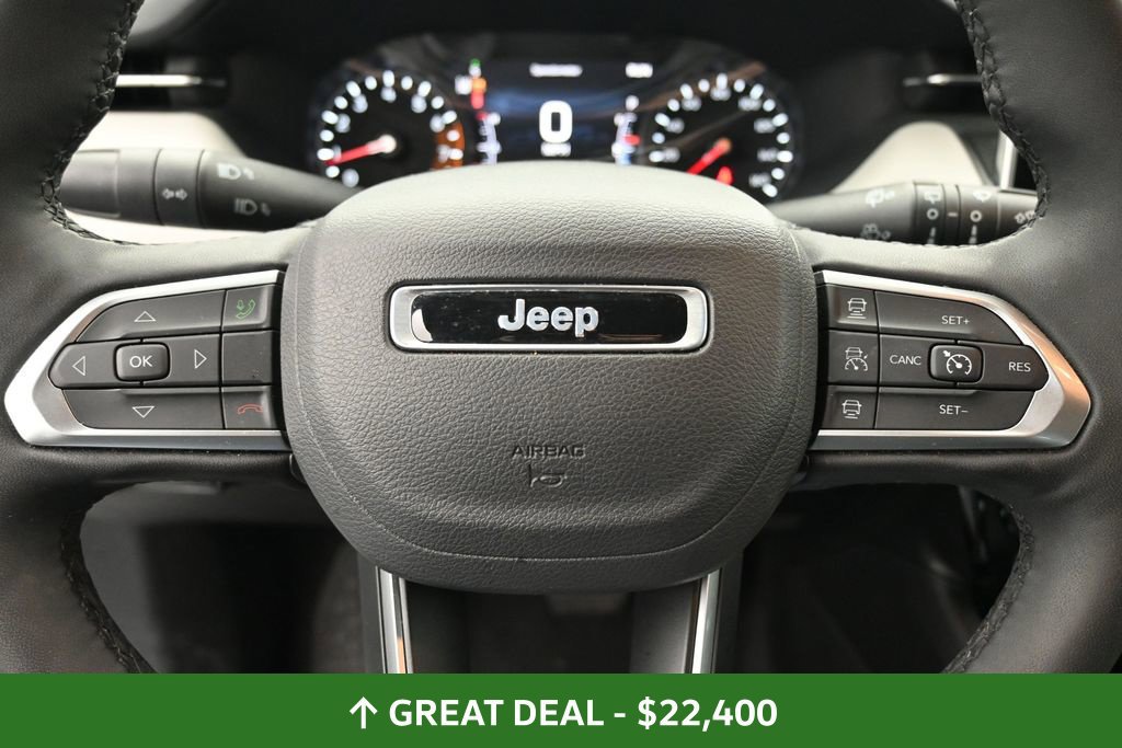 Used 2025 Jeep Compass Limited AWD/4WD image 32