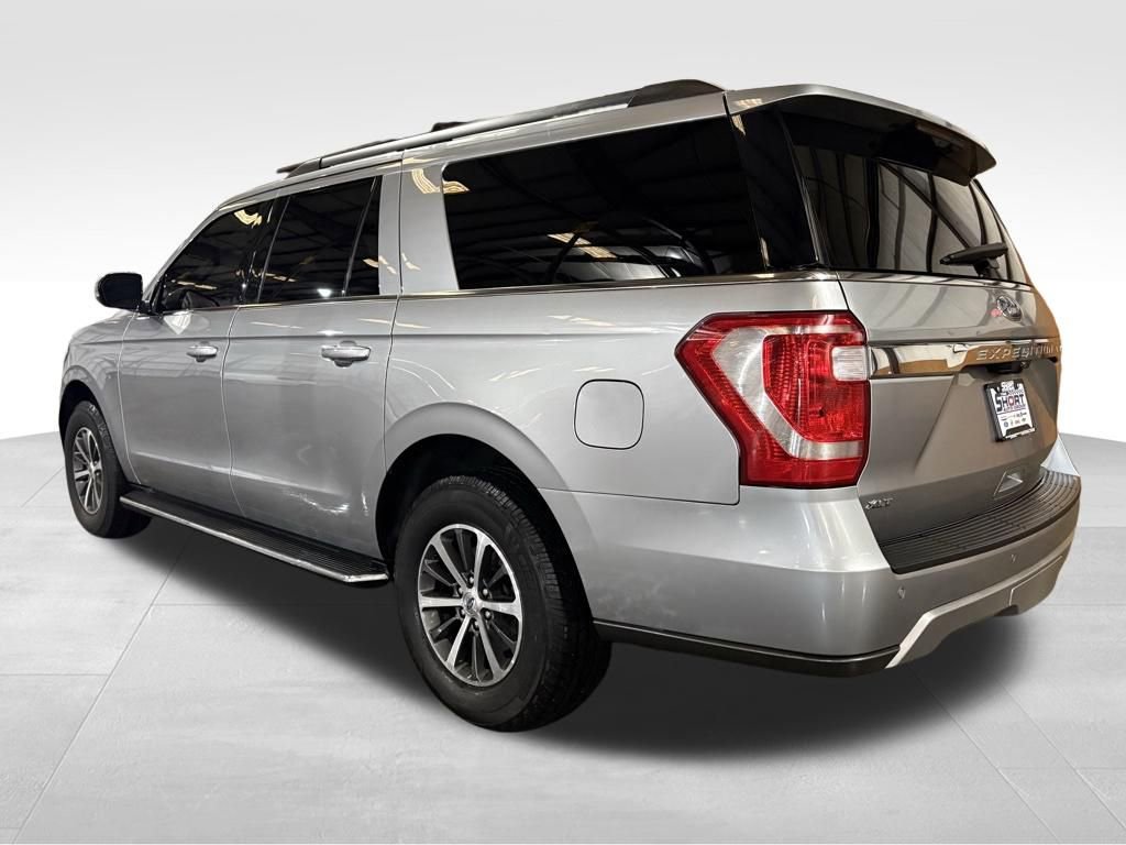 Used 2021 Ford Expedition Max XLT image 3