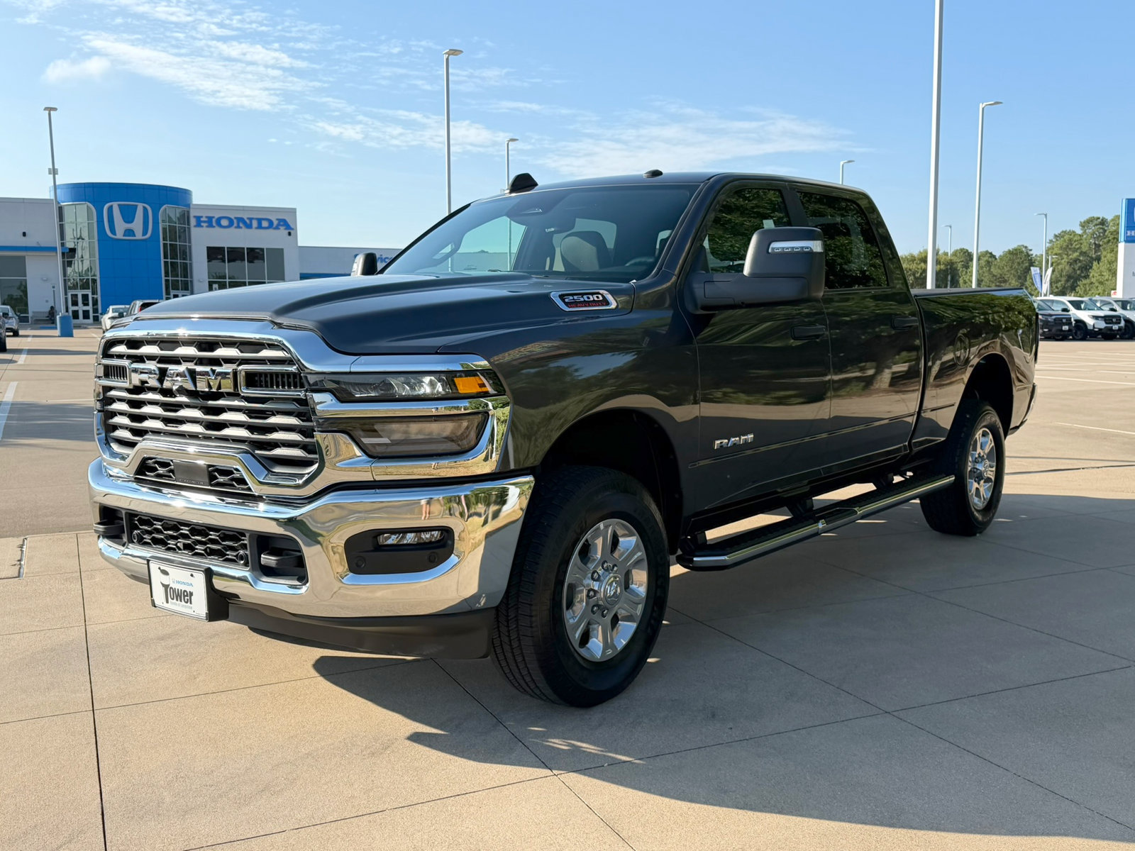 Used 2026 RAM 2500 Big Horn AWD/4WD image 3