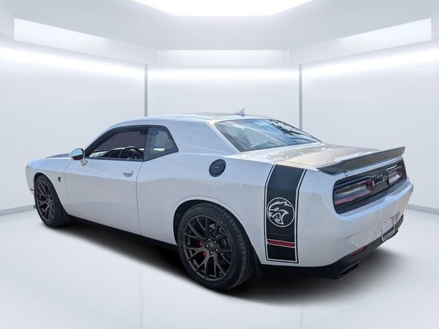 Used 2016 Dodge Challenger SRT Hellcat RWD image 5