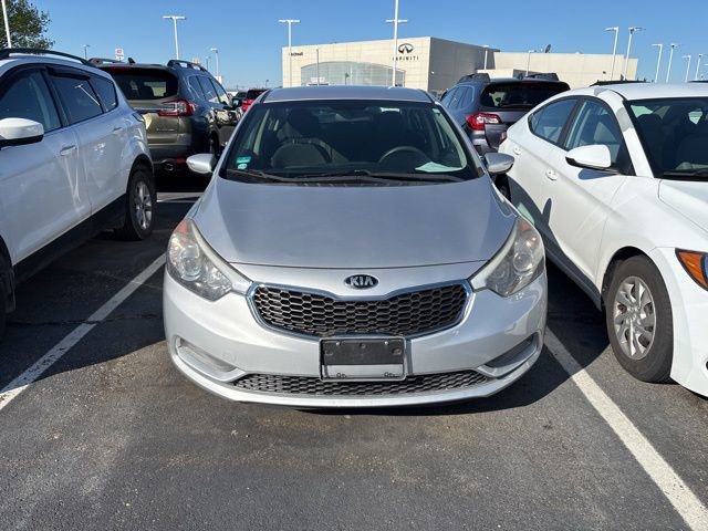 Used 2015 Kia Forte LX w/ Popular Package image 2