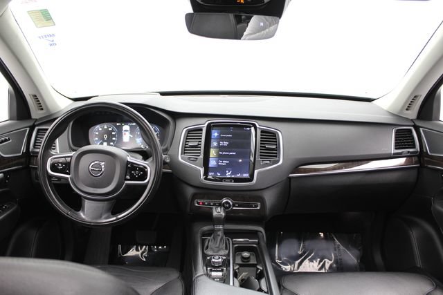 Used 2019 Volvo XC90 T6 Momentum w/ Advanced Package AWD/4WD image 23