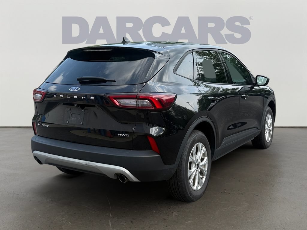 Used 2025 Ford Escape Active AWD/4WD image 7