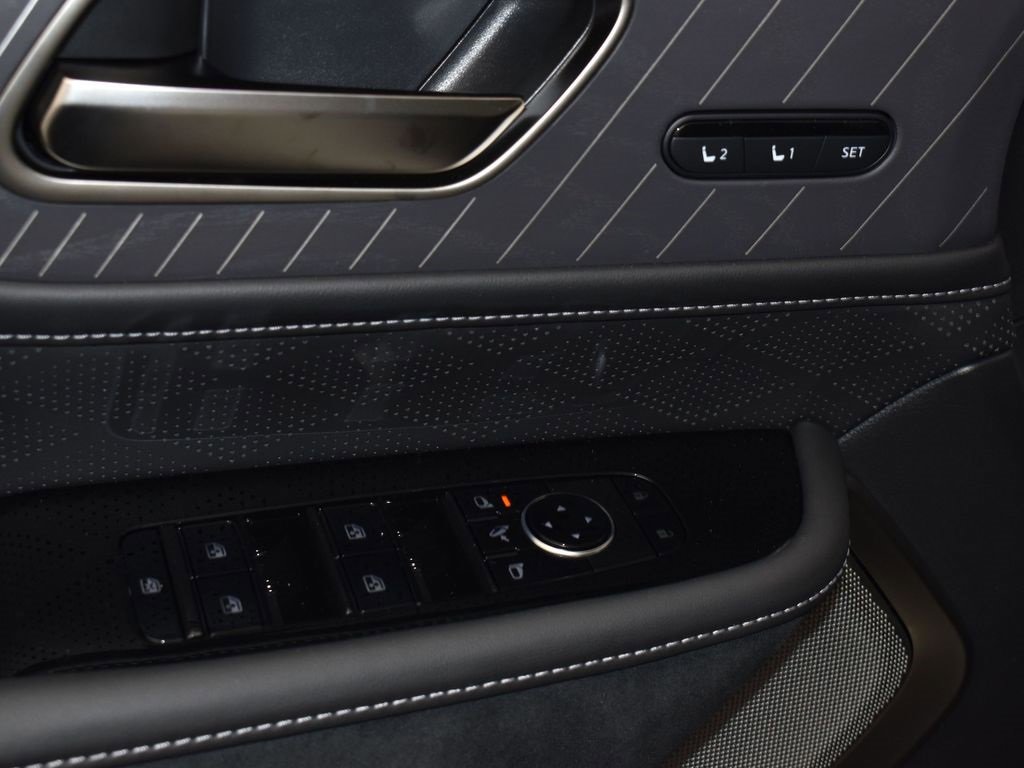 New 2026 INFINITI QX80 Autograph image 17