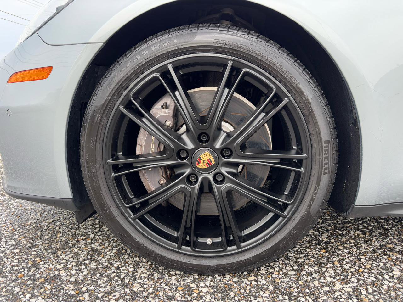 Used 2022 Porsche Panamera 4 Platinum Edition image 32