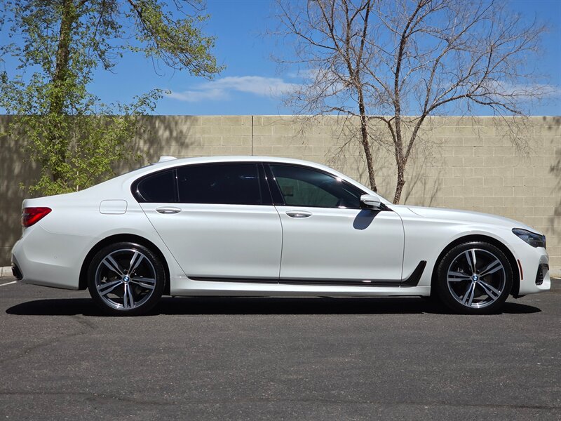 Used 2016 BMW 740i RWD image 11