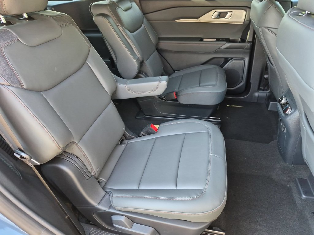 New 2027 Ford Explorer Active w/ Active Comfort Package AWD/4WD image 20
