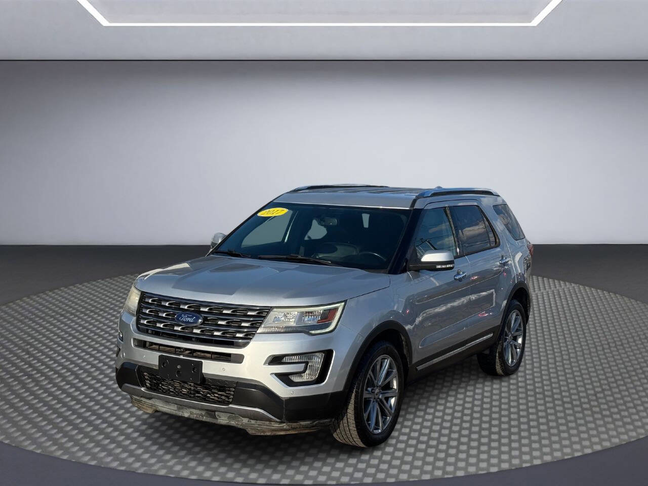 Used 2017 Ford Explorer Limited image 3